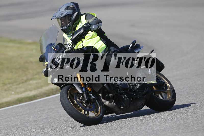 /01 02.04.2026 MAZ ADR/Gruppe gelb Gruppe gruen/Instruktoren